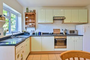 Kitchen- click for photo gallery
